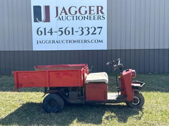 CUSHMAN TRUCKSTER
