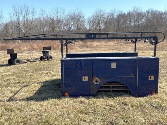 WARNER SERVICE BED