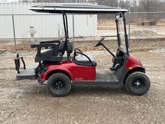 EZGO VALOR GOLF CART