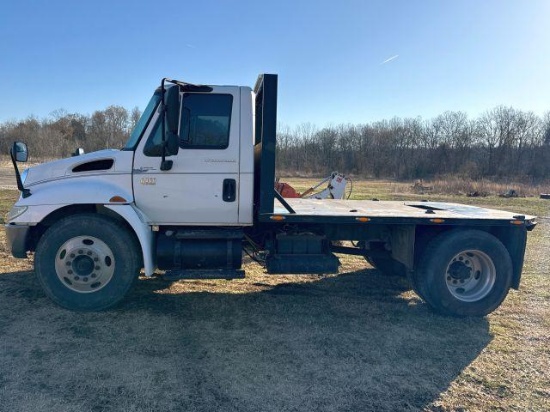 2005 International 4300 Truck (non-running)