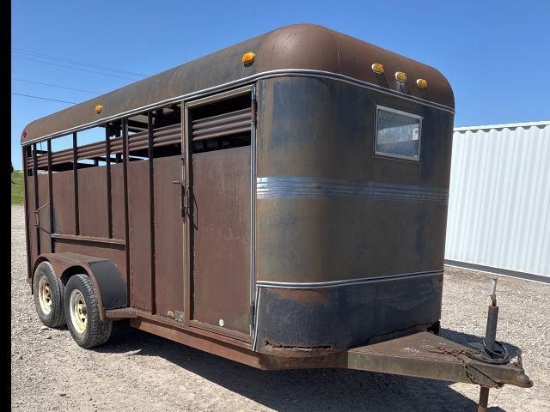 MONARCH LIVESTOCK TRAILER