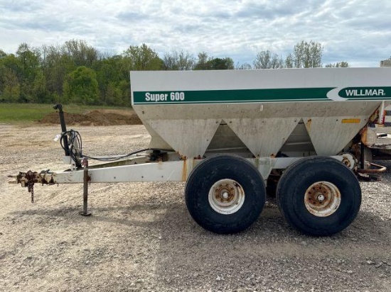 WILLMAR SUPER 600 SPREADER