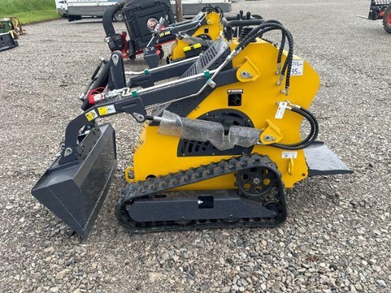 MINI SKID LOADER