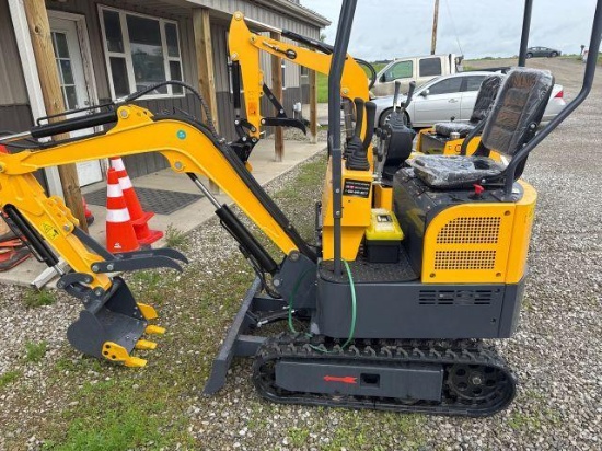 MINI EXCAVATOR