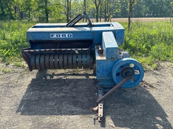 FORD BALER