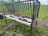 HAY FEEDER