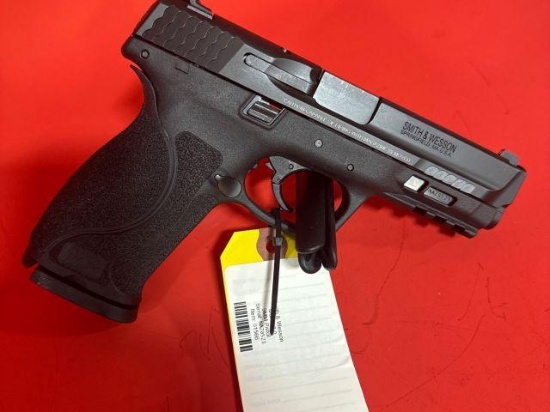 Smith & Wesson M&P9
