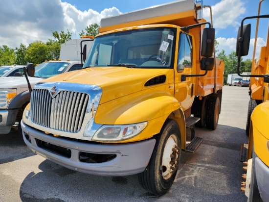 INTERNATIONAL 4300 DIESEL 1 AX D