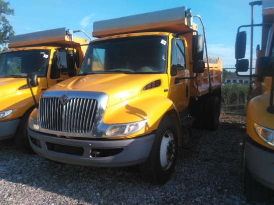 INTERNATIONAL 4300 DIESEL 1 AX D