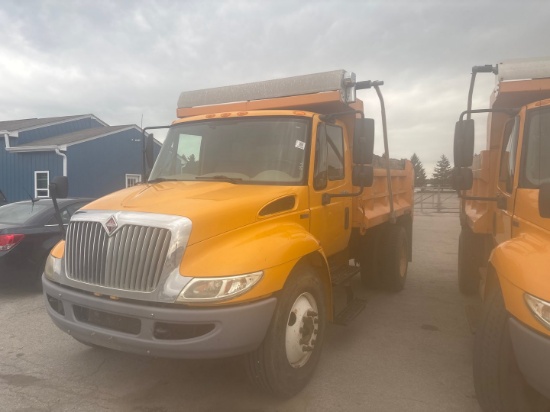 INTERNATIONAL 4300 1 AX DIESEL D