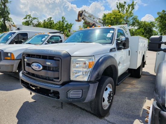 Ford F550 Diesel Utilit