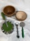 Vintage lof ot Kitchenwares x5: Bakelite Stonewares, Cookie Cutters, Grabber Longest 10