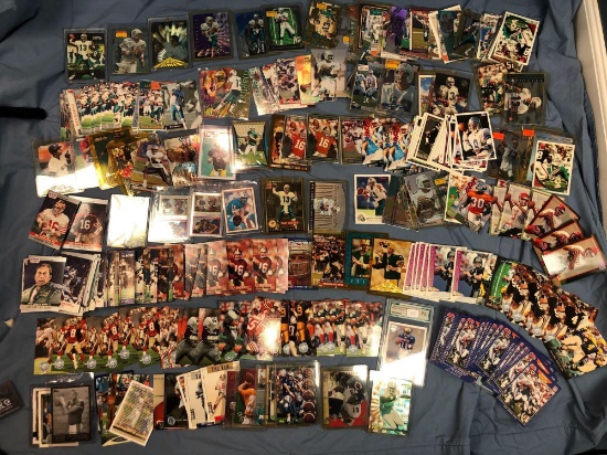 100's of Cards, Football Sports Cards, Large Lot, 80's-90's Marino, Favre, Montana