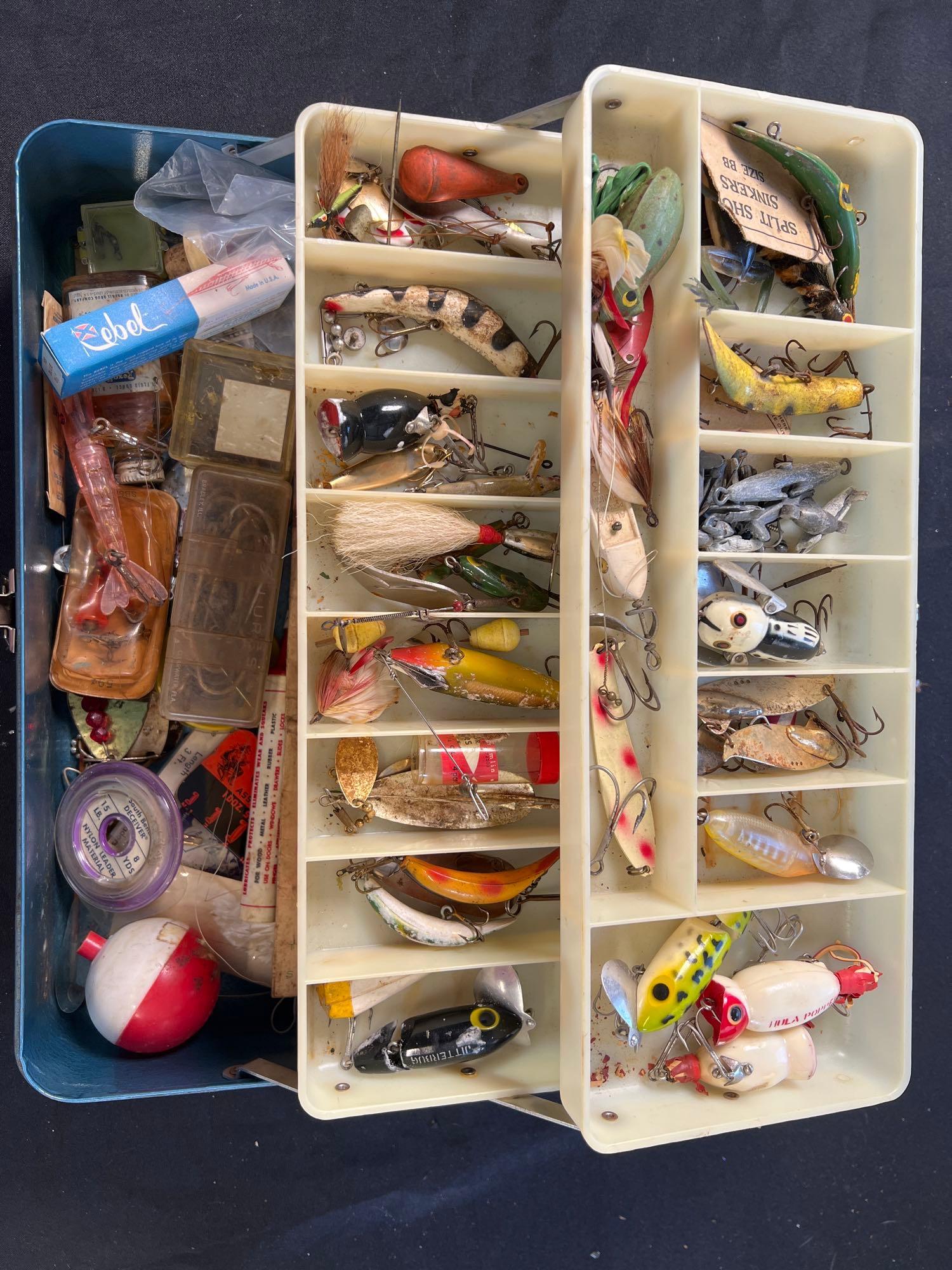 Old Pal Tackle Box, FULL Vintage Fishing Lures