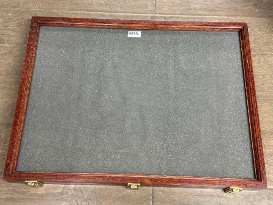 Large Size Case, Pick Up Only