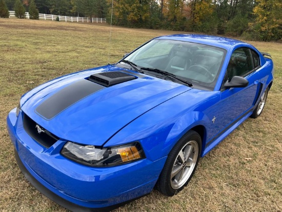 2003 Ford Mustang Mach 1