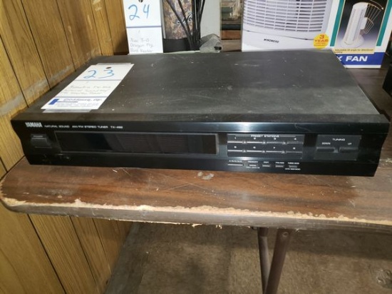 YAMAHA TX-492 NATURAL SOUND AM/FM STEREO TUNER