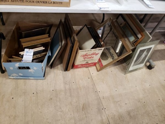 LOT OF FRAMES AND MIRROR