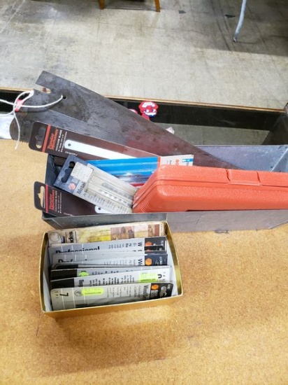 LOT OF BLADES