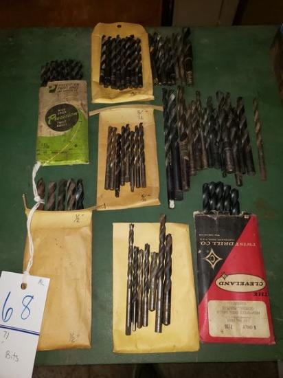 LOT OF 71 DRILL BITS