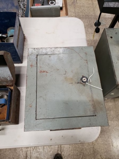 FUSE BOX