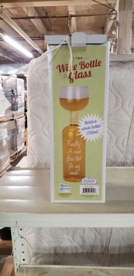 NEW WINE BOTTLE GLASS