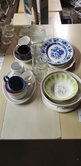 LOT OF SERVE WARE