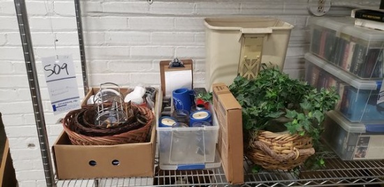 LOT OF MISC HOUSEHOLD