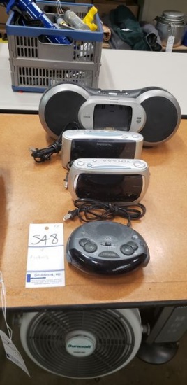 4 RADIOS