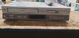 TOSHIBA VHS/DVD PLAYER