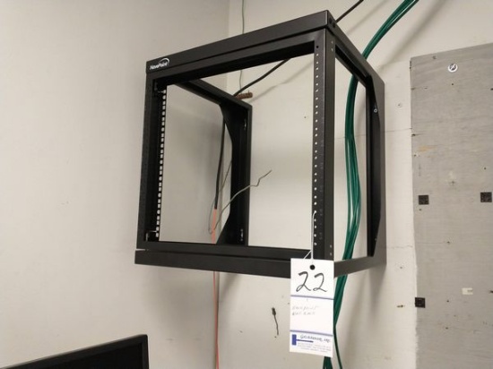 NAVEPOINT WALL RACK