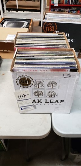 2 BOXES OF VINYL RECORD ALBUMS