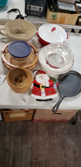 LOT OF SERVEWARE