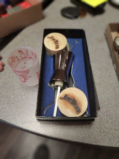 LOT OF OLD JIM BEAM ITEM AND SHOT GLASS