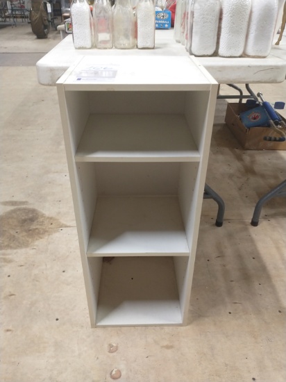 WHITE 2 TIER BOOKSHELF