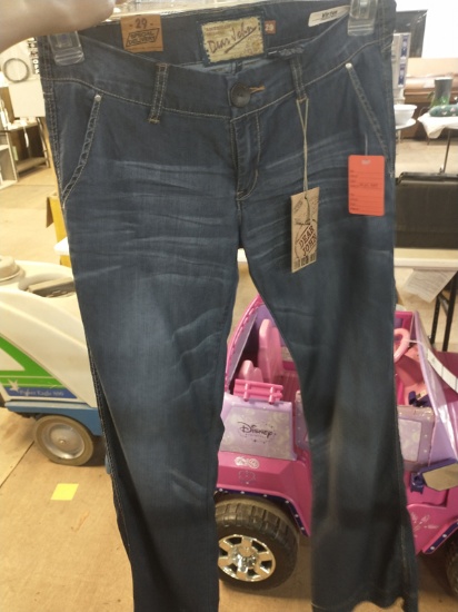 1 PAIR OF JEANS SIZE 29