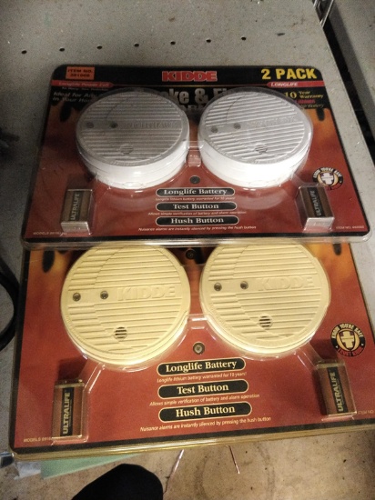 LOT OF KIDDIE SMOKE DETECTORS