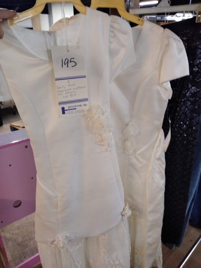 2 GIRLS WHITE DRESSES SIZE 9/10