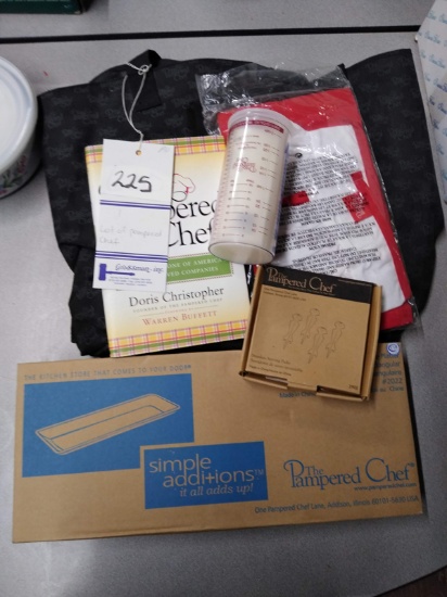 LOT OF PAMPERED CHEF ITEMS