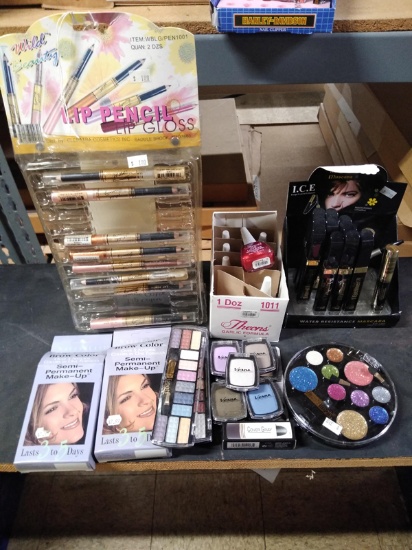 LOT OF MAKEUP AND DISPLAYS