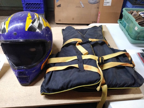 LOT OF SPORTS GEAR - RACING HELMET AND LIFE JACKET