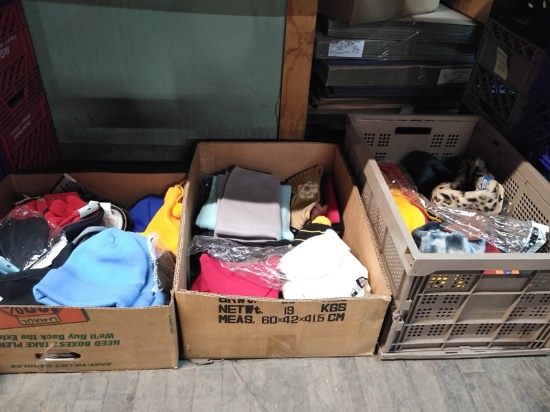 LOT OF HATS, GLOVES, SCARVES AND MISC