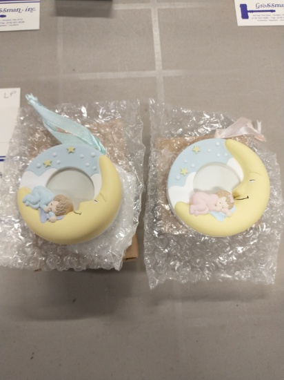 SET OF 2 VINTAGE AVON GIFT COLLECTION BABYS FIRST RECORDING ORNAMENT