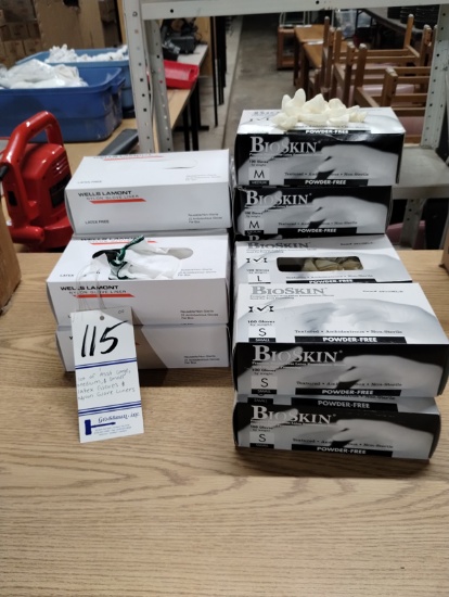 LOT OF ASSORTED LATEX GLOVES AND NYLON GLOVE LINERS IN SMALL, MEDIUM AND LARGE