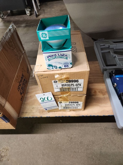 2 BOXES OF GE SPOT LIGHTS