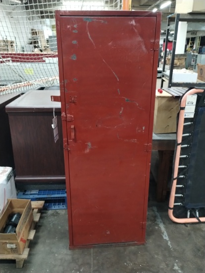 METAL CABINET