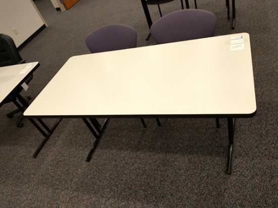 HEAVY DUTY FOLDING TABLE / DESK 5' X 30''