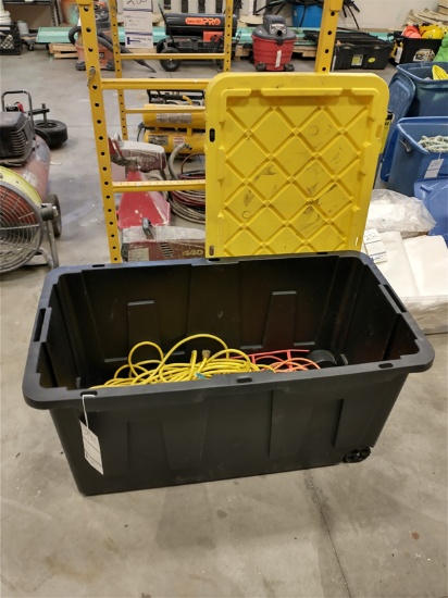 LOT OF EXTENSION CORDS IN LARGE STORAGE TOTE