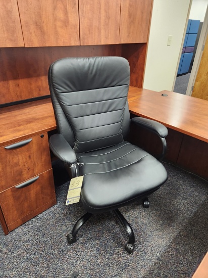EXECUTIVE HIGH BACK OFFICE CHAIR