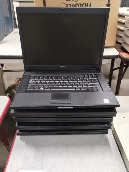 LOT OF 5 DELL LATITUDE E5500 LAPTOPS